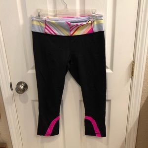 Lululemon crop leggings size 8